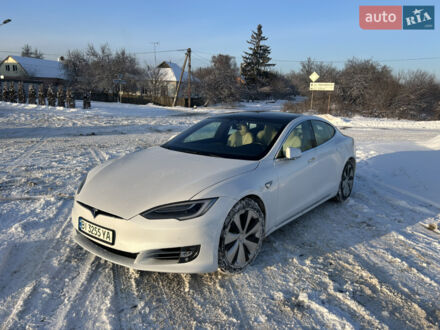 Білий Тесла Модель С, об'ємом двигуна 0 л та пробігом 118 тис. км за 27000 $, фото 1 на Automoto.ua