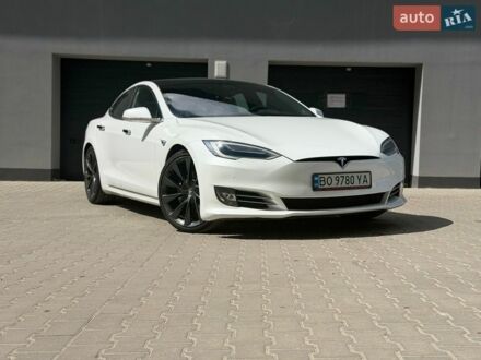 Белый Тесла Модель С, объемом двигателя 0 л и пробегом 109 тыс. км за 22300 $, фото 1 на Automoto.ua