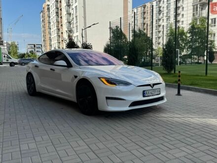 Білий Тесла Модель С, об'ємом двигуна 0 л та пробігом 69 тис. км за 33400 $, фото 1 на Automoto.ua