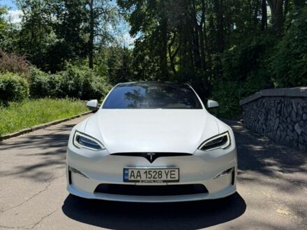 Білий Тесла Модель С, об'ємом двигуна 0 л та пробігом 69 тис. км за 34000 $, фото 1 на Automoto.ua