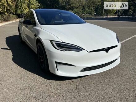 Тесла Модель С 2021 в Одессе на Automoto.ua Белый Тесла Модель С, объемом двигателя 0 л и пробегом 5 тыс. км за 99000 $, фото 1 на Automoto.ua