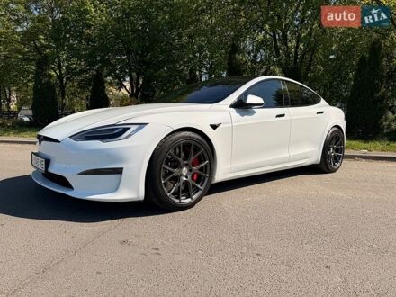 Белый Тесла Модель С, объемом двигателя 0 л и пробегом 59 тыс. км за 45500 $, фото 1 на Automoto.ua
