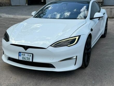 Білий Тесла Модель С, об'ємом двигуна 0 л та пробігом 103 тис. км за 38888 $, фото 1 на Automoto.ua