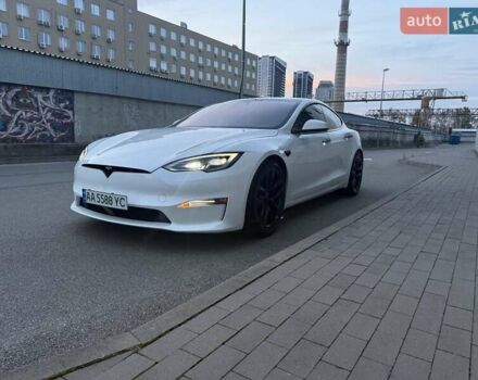 Белый Тесла Модель С, объемом двигателя 0 л и пробегом 51 тыс. км за 49999 $, фото 1 на Automoto.ua