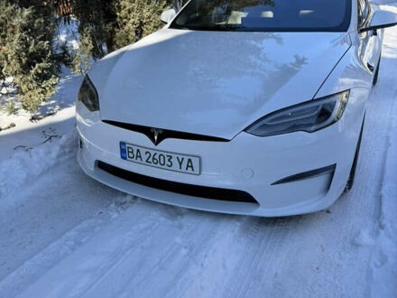 Белый Тесла Модель С, объемом двигателя 0 л и пробегом 59 тыс. км за 38000 $, фото 1 на Automoto.ua