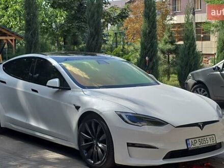 Белый Тесла Модель С, объемом двигателя 0 л и пробегом 88 тыс. км за 34999 $, фото 1 на Automoto.ua