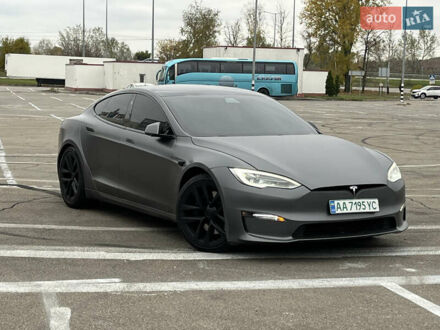 Тесла Модель С 2021 в Киеве на Automoto.ua Белый Тесла Модель С, объемом двигателя 0 л и пробегом 68 тыс. км за 39900 $, фото 1 на Automoto.ua