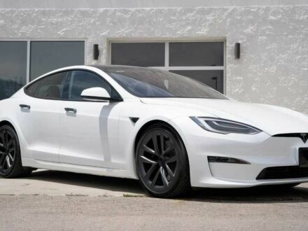 Белый Тесла Модель С, объемом двигателя 0 л и пробегом 25 тыс. км за 33300 $, фото 1 на Automoto.ua