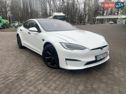Тесла Модель С 2022 в Киеве на Automoto.ua Белый Тесла Модель С, объемом двигателя 0 л и пробегом 5 тыс. км за 39999 $, фото 1 на Automoto.ua