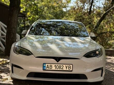 Білий Тесла Модель С, об'ємом двигуна 0 л та пробігом 34 тис. км за 32500 $, фото 1 на Automoto.ua