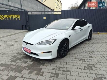 Тесла Модель С 2022 в Киеве на Automoto.ua Белый Тесла Модель С, объемом двигателя 0 л и пробегом 39 тыс. км за 32900 $, фото 1 на Automoto.ua