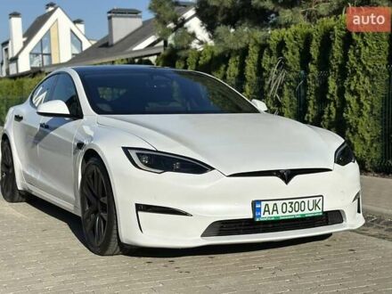 Тесла Модель С 2022 в Киеве на Automoto.ua Белый Тесла Модель С, объемом двигателя 0 л и пробегом 33 тыс. км за 47900 $, фото 1 на Automoto.ua