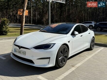 Білий Тесла Модель С, об'ємом двигуна 0 л та пробігом 54 тис. км за 43000 $, фото 1 на Automoto.ua