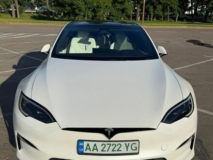 Белый Тесла Модель С, объемом двигателя 0 л и пробегом 38 тыс. км за 46500 $, фото 1 на Automoto.ua