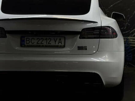 Белый Тесла Модель С, объемом двигателя 0 л и пробегом 60 тыс. км за 44990 $, фото 1 на Automoto.ua