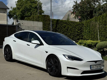 Белый Тесла Модель С, объемом двигателя 0 л и пробегом 35 тыс. км за 42400 $, фото 1 на Automoto.ua