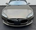 Бежевый Тесла Модель С, объемом двигателя 0 л и пробегом 80 тыс. км за 7600 $, фото 1 на Automoto.ua