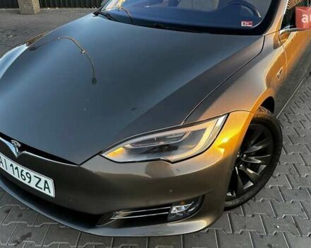 Бежевий Тесла Модель С, об'ємом двигуна 0 л та пробігом 230 тис. км за 15900 $, фото 6 на Automoto.ua