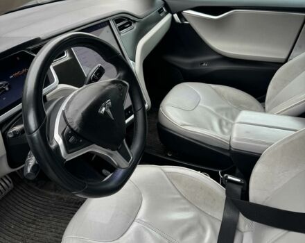 Черный Тесла Модель С, объемом двигателя 0 л и пробегом 195 тыс. км за 12500 $, фото 5 на Automoto.ua
