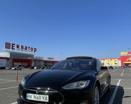 Черный Тесла Модель С, объемом двигателя 0 л и пробегом 270 тыс. км за 11500 $, фото 5 на Automoto.ua