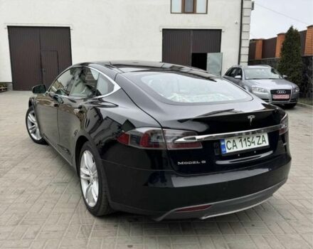 Черный Тесла Модель С, объемом двигателя 0 л и пробегом 200 тыс. км за 12500 $, фото 5 на Automoto.ua