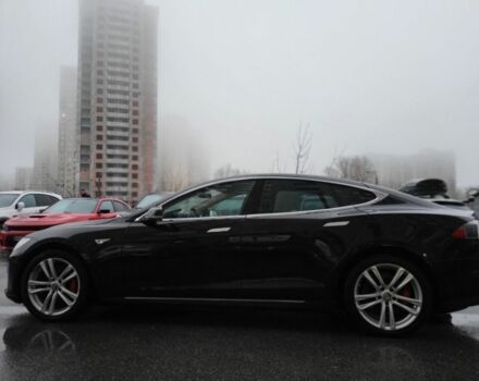 Черный Тесла Модель С, объемом двигателя 0 л и пробегом 120 тыс. км за 13900 $, фото 7 на Automoto.ua