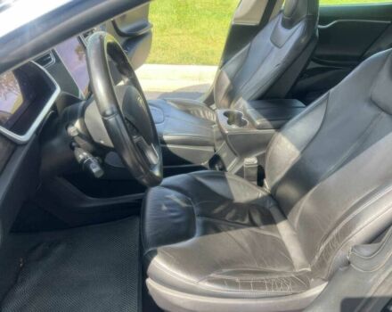 Черный Тесла Модель С, объемом двигателя 0 л и пробегом 86 тыс. км за 9200 $, фото 6 на Automoto.ua