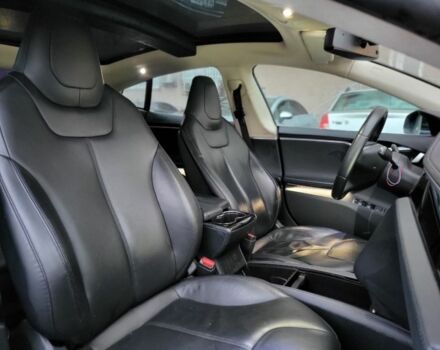 Черный Тесла Модель С, объемом двигателя 0 л и пробегом 120 тыс. км за 13900 $, фото 13 на Automoto.ua