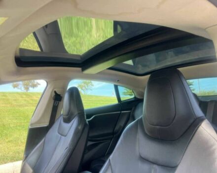 Черный Тесла Модель С, объемом двигателя 0 л и пробегом 86 тыс. км за 9200 $, фото 8 на Automoto.ua