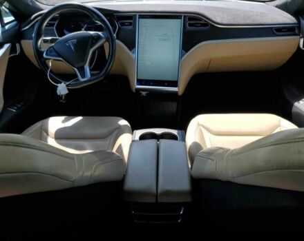 Чорний Тесла Модель С, об'ємом двигуна 0 л та пробігом 91 тис. км за 2300 $, фото 7 на Automoto.ua