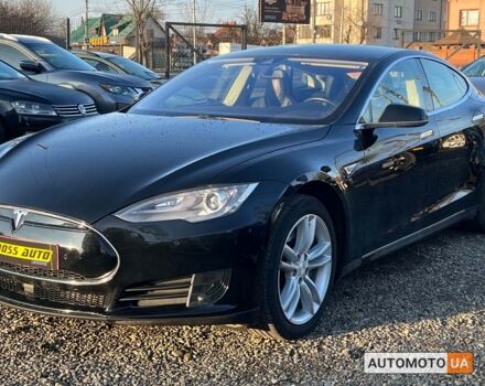 Черный Тесла Модель С, объемом двигателя 70 л и пробегом 47 тыс. км за 17500 $, фото 2 на Automoto.ua