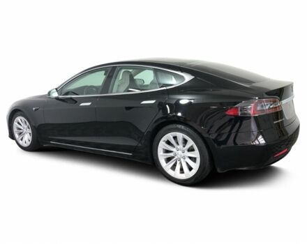 Чорний Тесла Модель С, об'ємом двигуна 0 л та пробігом 110 тис. км за 17000 $, фото 16 на Automoto.ua