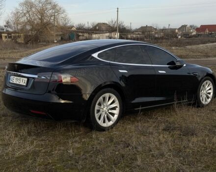 Чорний Тесла Модель С, об'ємом двигуна 0 л та пробігом 66 тис. км за 15999 $, фото 7 на Automoto.ua