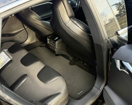 Чорний Тесла Модель С, об'ємом двигуна 0 л та пробігом 66 тис. км за 15999 $, фото 12 на Automoto.ua