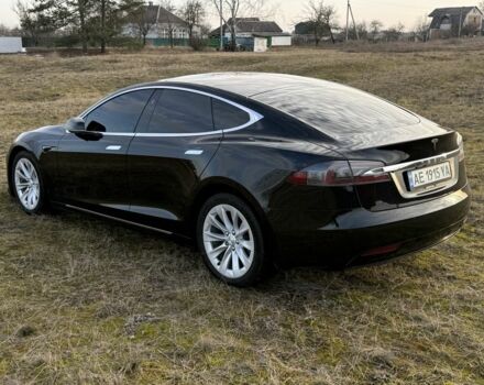 Чорний Тесла Модель С, об'ємом двигуна 0 л та пробігом 66 тис. км за 15999 $, фото 9 на Automoto.ua