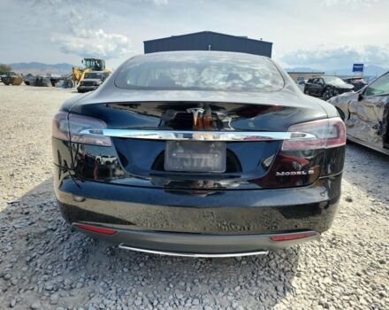 Чорний Тесла Модель С, об'ємом двигуна 0 л та пробігом 127 тис. км за 7900 $, фото 2 на Automoto.ua