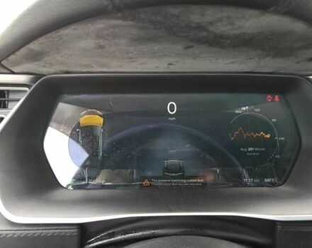 Черный Тесла Модель С, объемом двигателя 0 л и пробегом 130 тыс. км за 2000 $, фото 8 на Automoto.ua