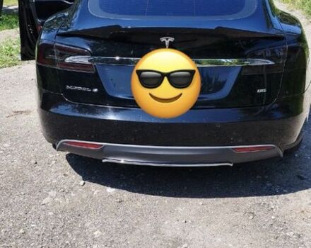 Черный Тесла Модель С, объемом двигателя 0 л и пробегом 2 тыс. км за 13500 $, фото 2 на Automoto.ua