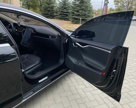 Чорний Тесла Модель С, об'ємом двигуна 0 л та пробігом 220 тис. км за 14500 $, фото 21 на Automoto.ua
