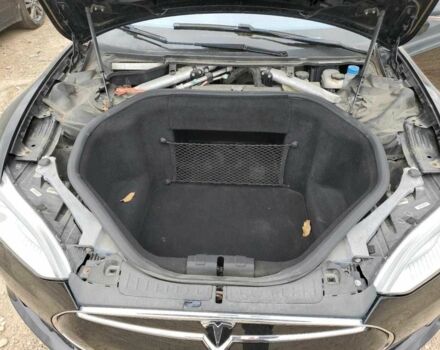 Черный Тесла Модель С, объемом двигателя 0 л и пробегом 130 тыс. км за 2000 $, фото 10 на Automoto.ua