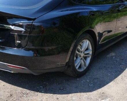 Черный Тесла Модель С, объемом двигателя 0 л и пробегом 2 тыс. км за 13500 $, фото 3 на Automoto.ua