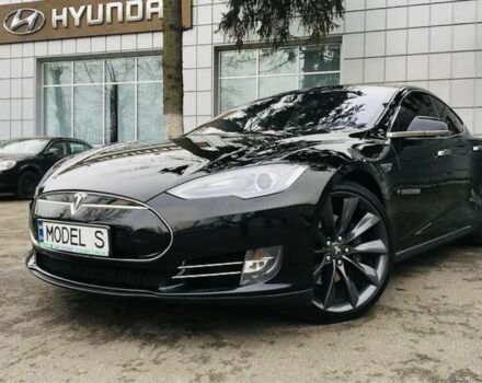 Черный Тесла Модель С, объемом двигателя 0 л и пробегом 70 тыс. км за 17000 $, фото 8 на Automoto.ua