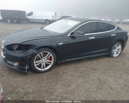 Черный Тесла Модель С, объемом двигателя 0 л и пробегом 48 тыс. км за 3800 $, фото 1 на Automoto.ua