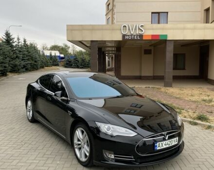 Чорний Тесла Модель С, об'ємом двигуна 0 л та пробігом 220 тис. км за 14500 $, фото 2 на Automoto.ua