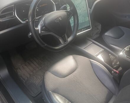 Черный Тесла Модель С, объемом двигателя 0 л и пробегом 121 тыс. км за 14800 $, фото 8 на Automoto.ua