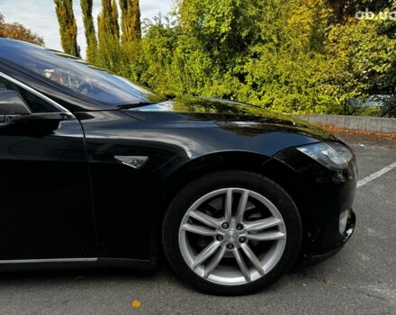 Черный Тесла Модель С, объемом двигателя 0 л и пробегом 313 тыс. км за 12690 $, фото 4 на Automoto.ua