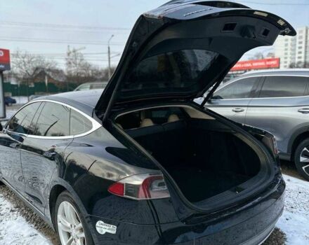 Чорний Тесла Модель С, об'ємом двигуна 0 л та пробігом 229 тис. км за 13800 $, фото 16 на Automoto.ua