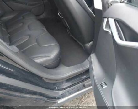 Черный Тесла Модель С, объемом двигателя 0 л и пробегом 48 тыс. км за 3800 $, фото 7 на Automoto.ua