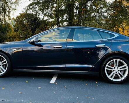 Черный Тесла Модель С, объемом двигателя 0 л и пробегом 75 тыс. км за 7000 $, фото 2 на Automoto.ua