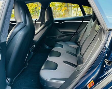 Черный Тесла Модель С, объемом двигателя 0 л и пробегом 75 тыс. км за 7000 $, фото 10 на Automoto.ua